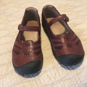Keen Mary Jane sandals size 10